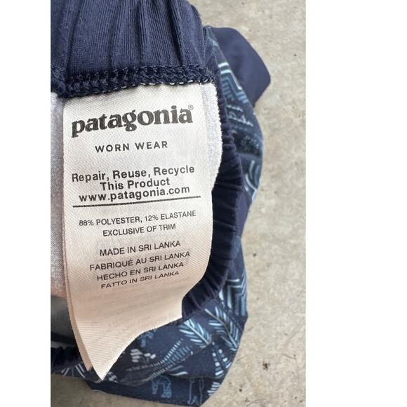 Patagonia Blue Forest Print Capile Baselayer Pants Size 12-18 months - Picture 5 of 5